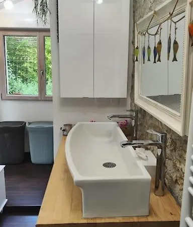 Holiday home Maison Familiale : Charme & Nature Senlis (Oise)