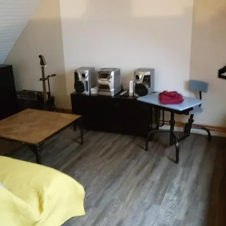 Maison Familiale : Charme & Nature סנליס