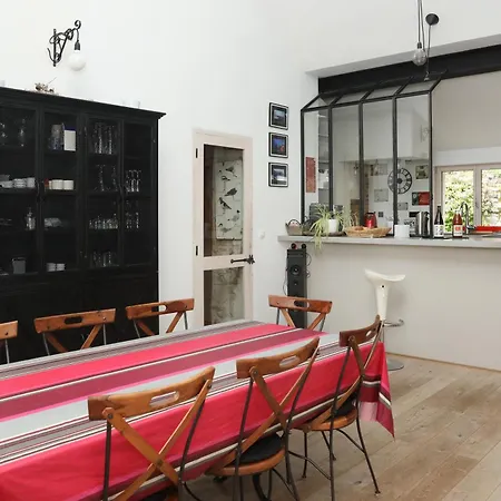 Maison Familiale : Charme&nature *